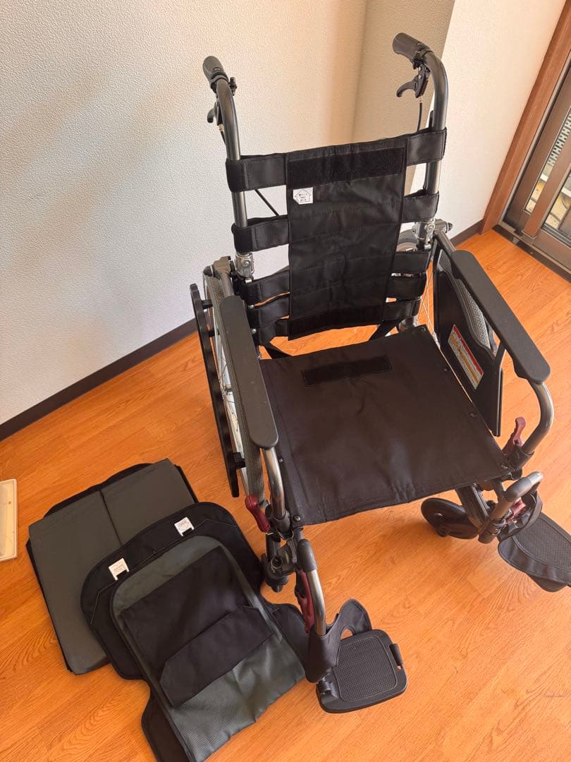 東京都東久留米市発！カワムラサイクル モジュール自走用車椅子KMD-B22 美品