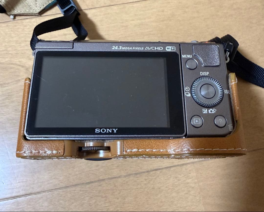 SONY α5100 ミラーレスカメラ おまけ付き