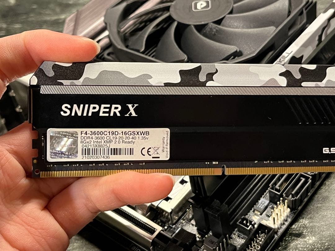 AORUS B450i & Ryzen7 3700x メモリ無し