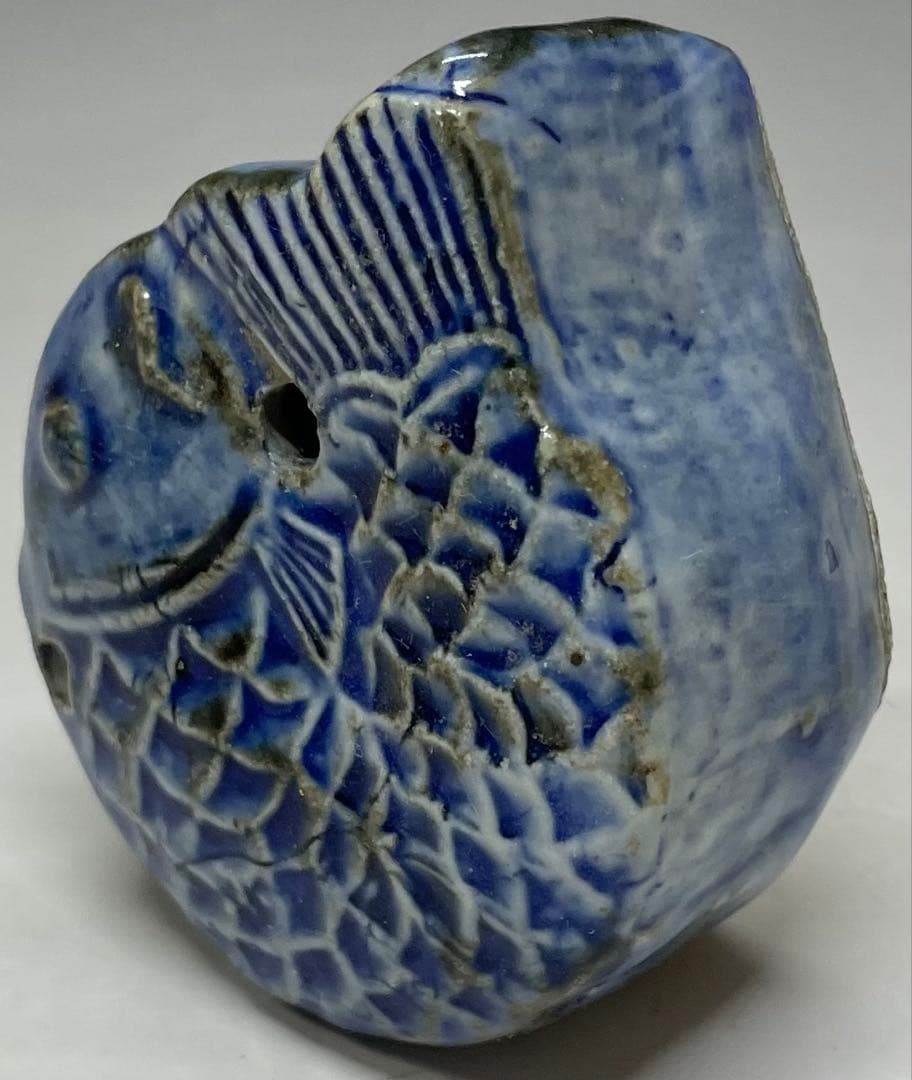 李朝　水滴　瑠璃　魚型水滴　魚瑠璃　P523