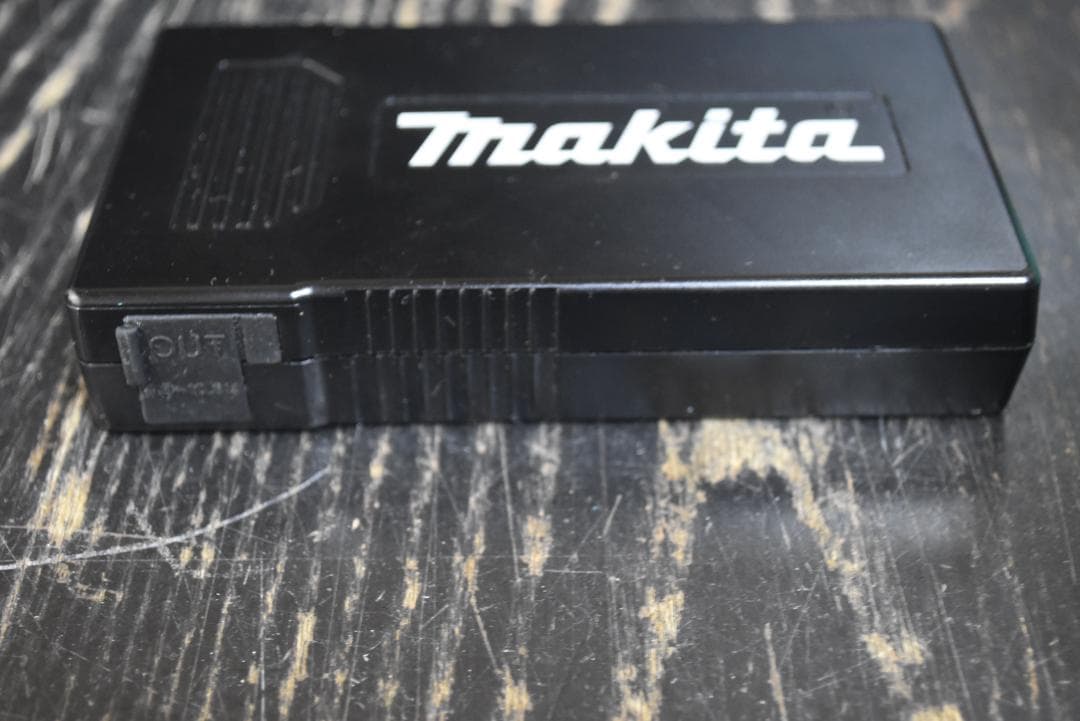 イ*カ様 マキタ空調服用ファン817K74B8、バッテリーBL1055Bアダプタ