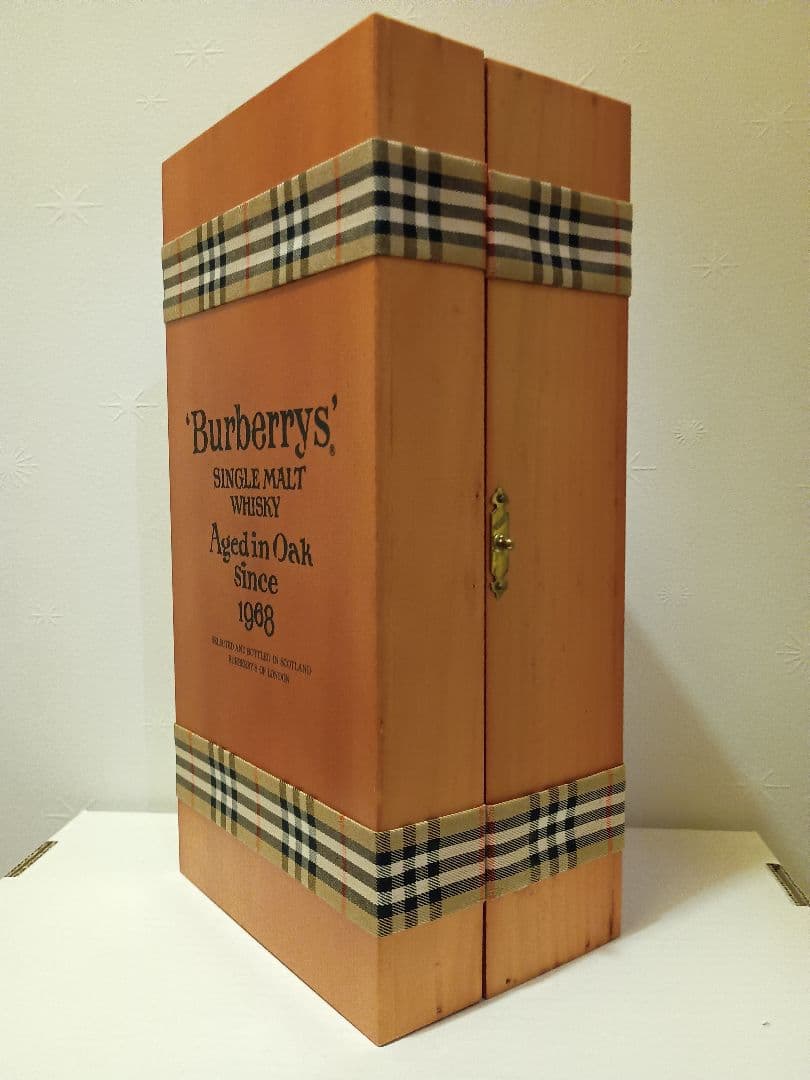 Burberrys シングルモルトウイスキー 750ml 木箱入り　1968
