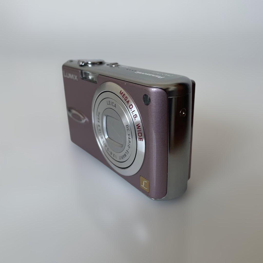 パナソニックLumixコンパクトデジカメ ピンク　DMCー01