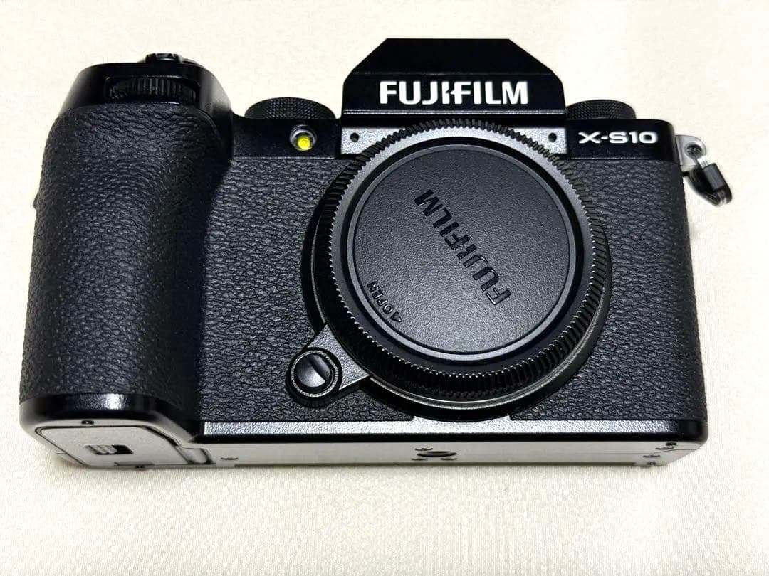 フジ X-S10 ボディのみ ショット数1100未満 used