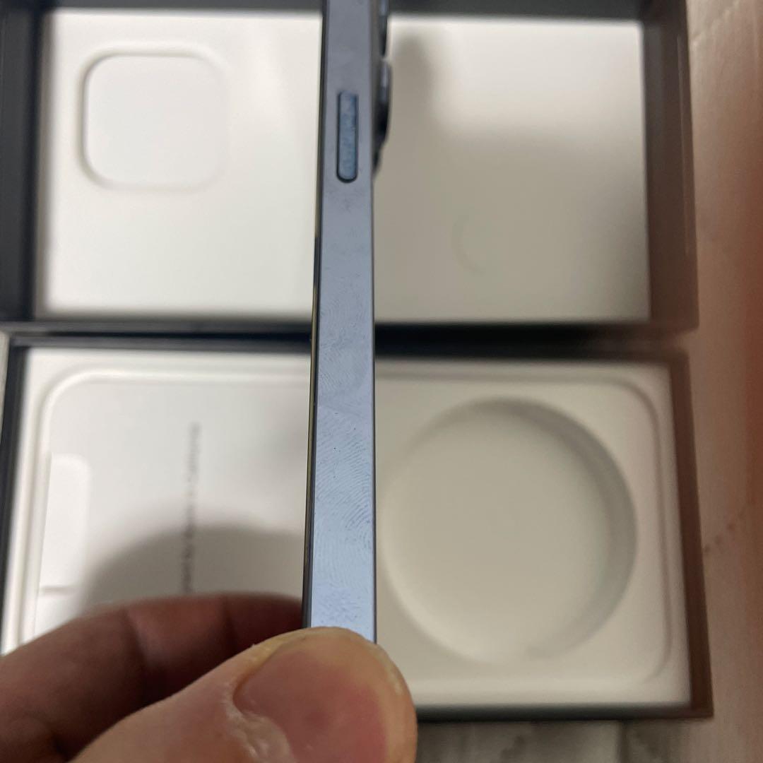 iPhone 13pro 128gb simフリーバッテリー99%