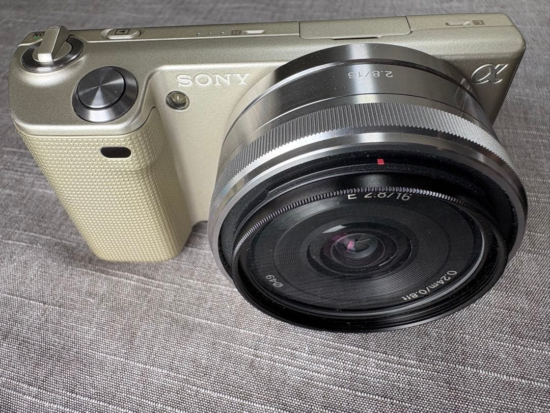 ミラーレス一眼レフカメラ SONY α NEX-5D ダブルレンズ