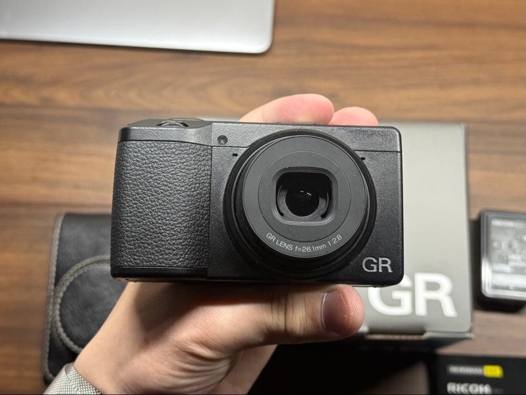 【美品】RICOH GR IIIx コンパクトカメラ