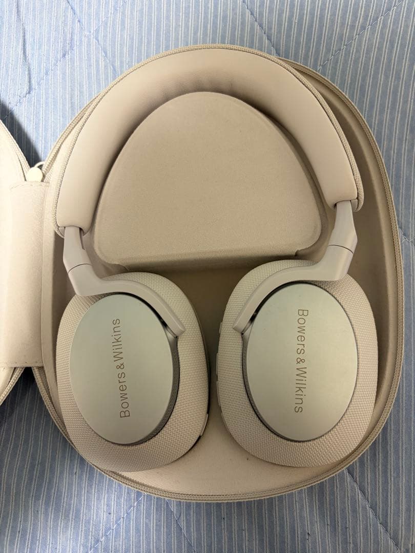 Bowers & Wilkins Px7 S2e ワイヤレスヘッドホン