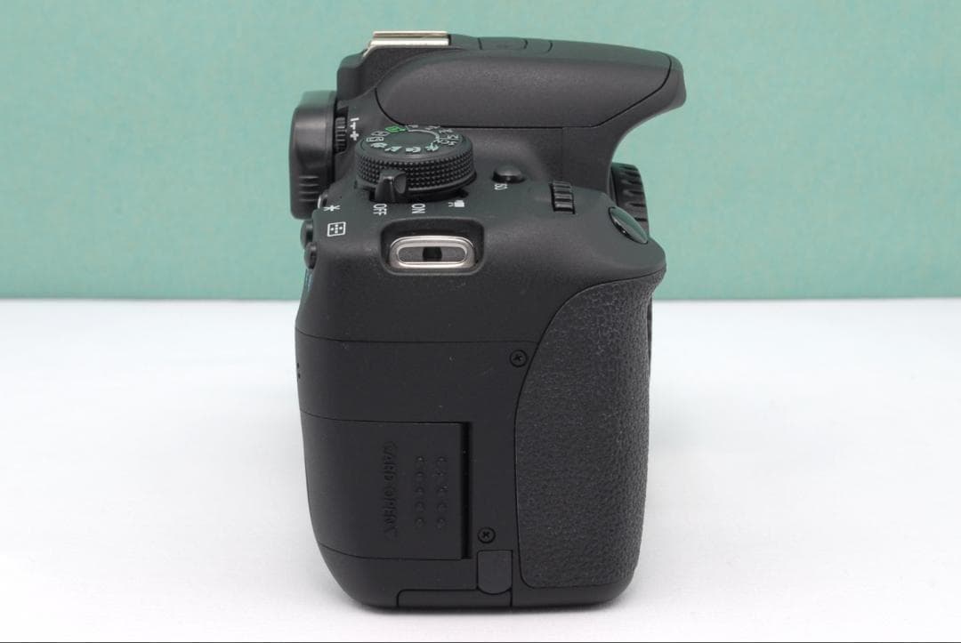 ☘️カメラデビューに✨️ Canon Kiss X7i 一眼レフ ショット数少
