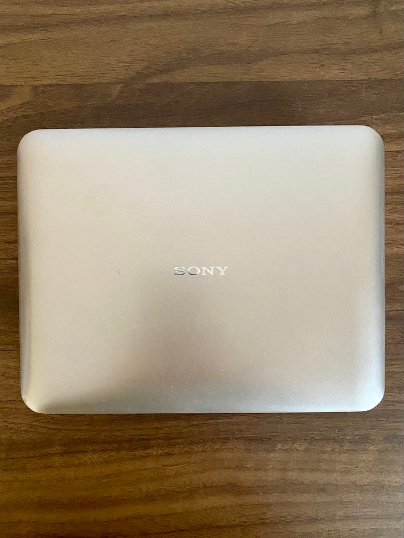 【中古】SONY ポータブルDVDプレーヤーDVP-FX780 7V型 ゴールド