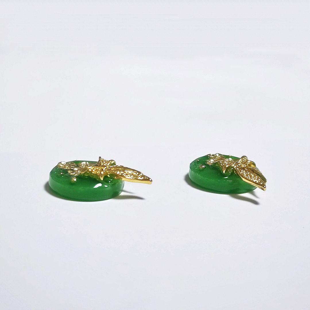 【1247】ハンドメイド 緑色 花とリボンのピアス 花束