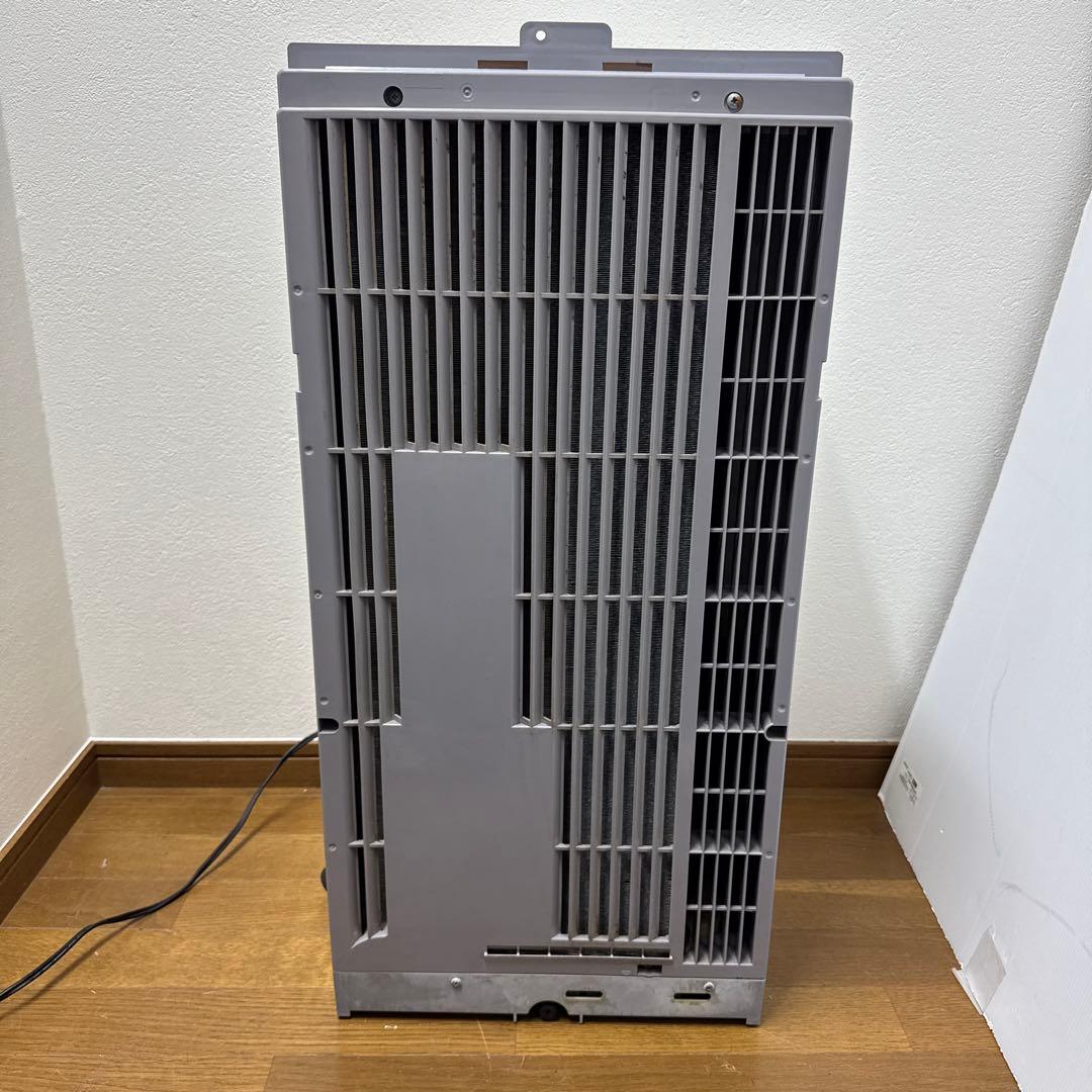 トヨトミ 窓用エアコン 8畳 TIW-A180G
