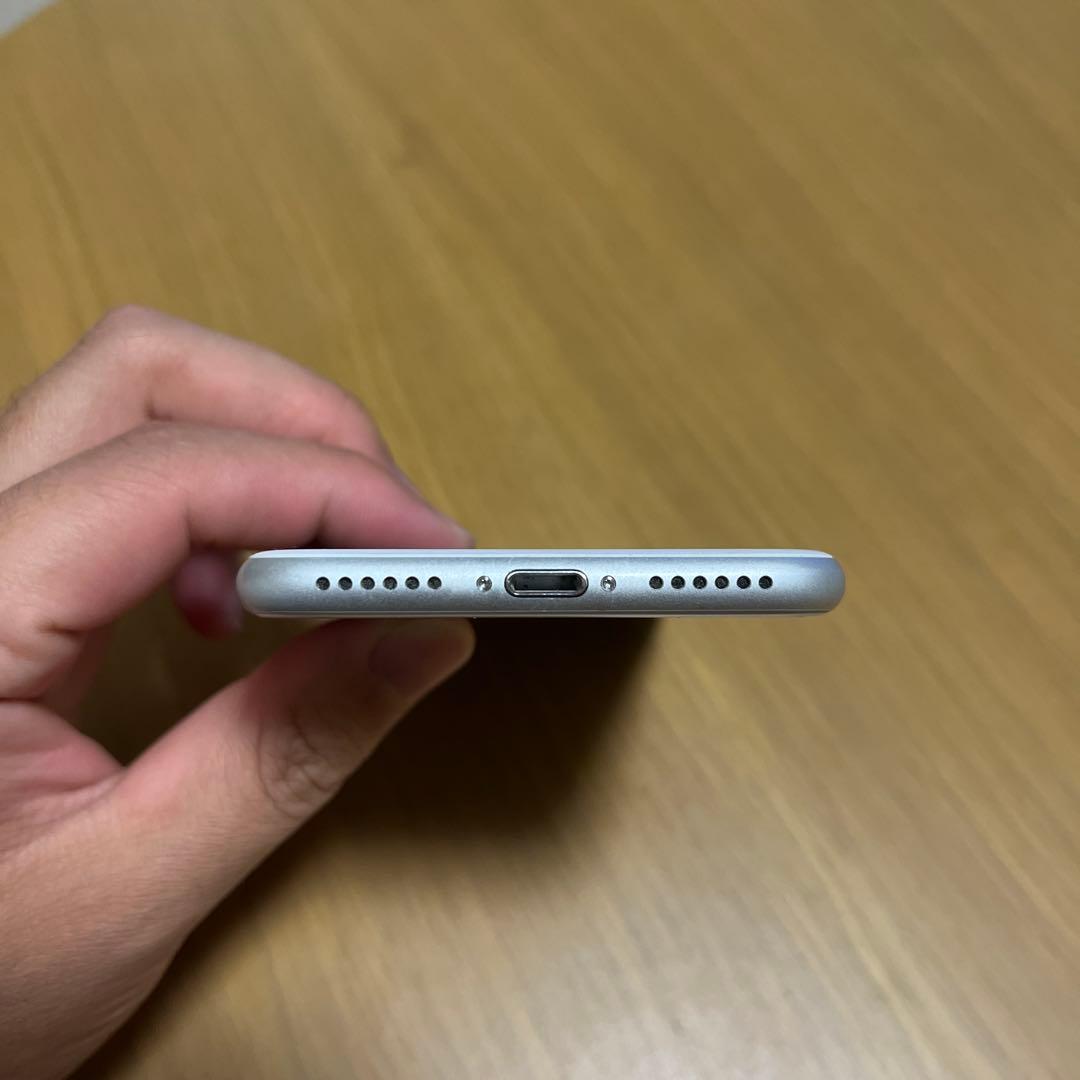 iPhone8 ホワイト 64GB SIMフリー