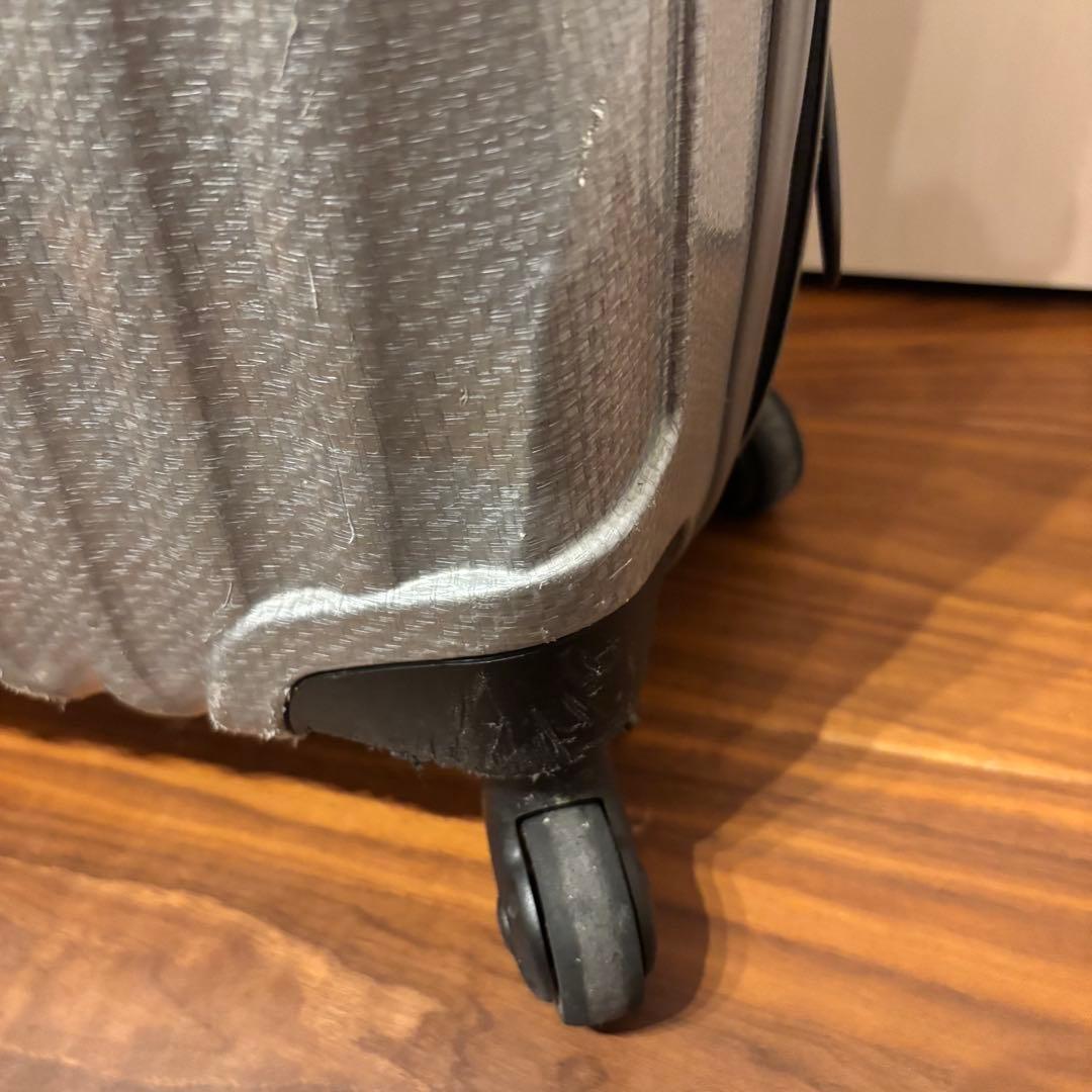 Samsonite スピナー55 36L シルバー キャリーケース
