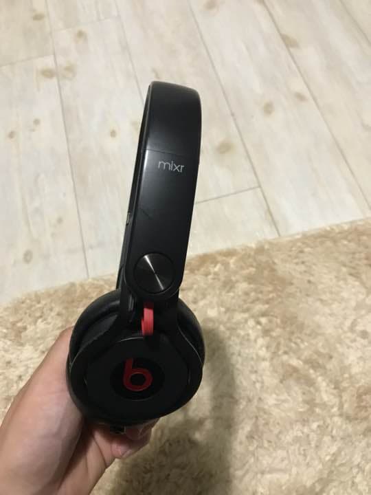 ヘッドホン beats