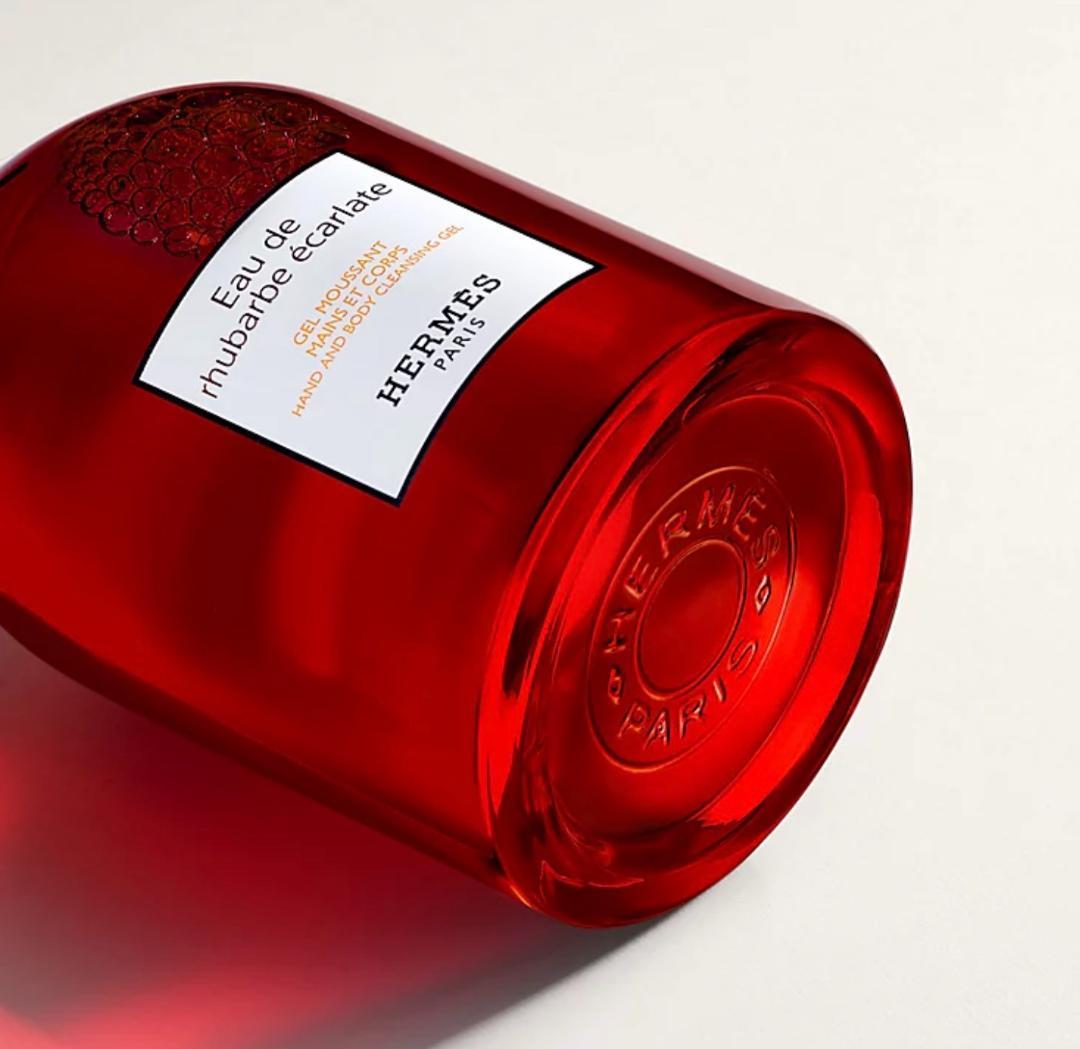 HERMES Eau de rhubarbe éclatante ハンドソープ