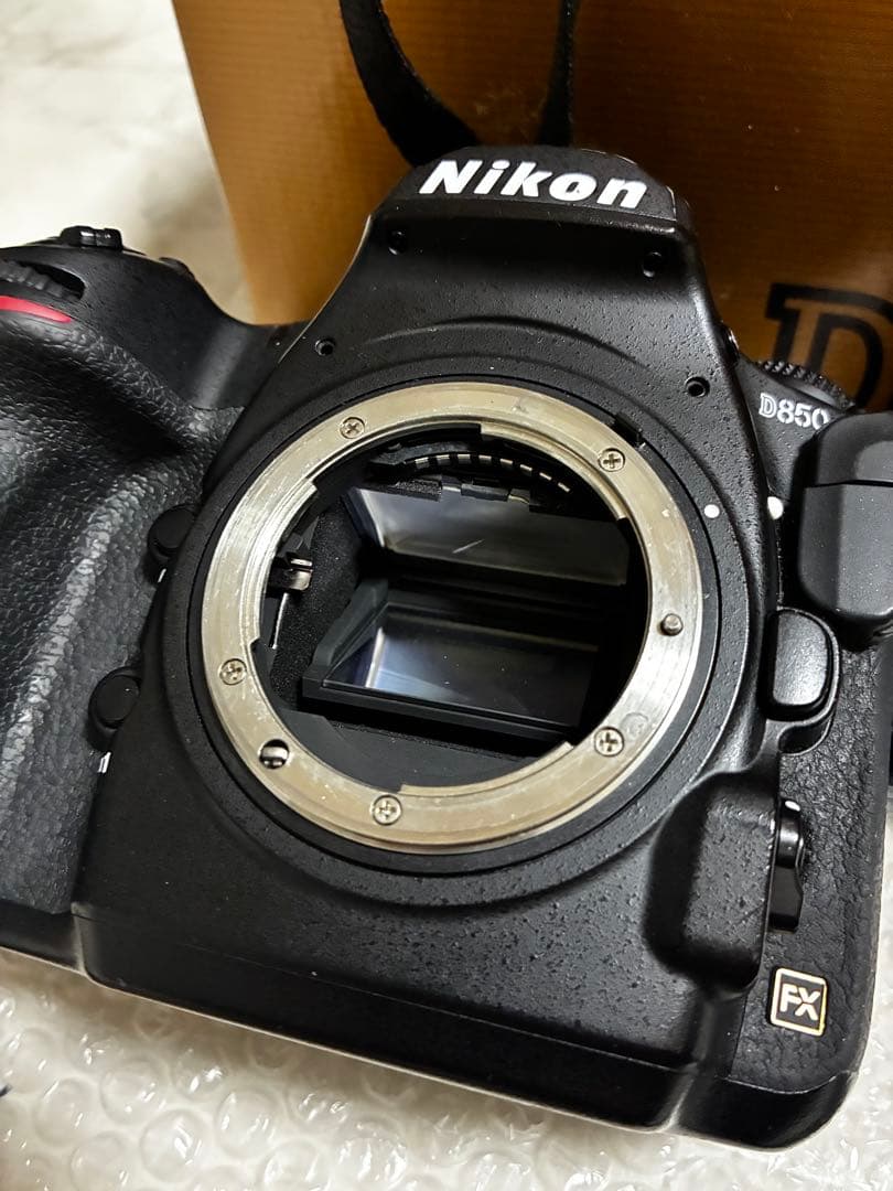 Nikon D850 デジタル一眼レフカメラ ボディ本体