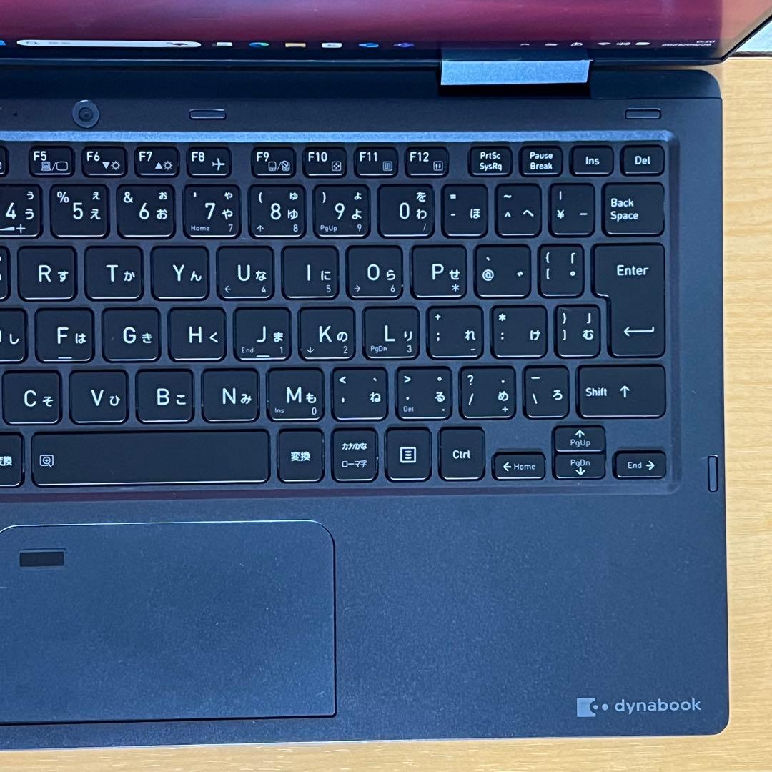 東芝 DYNABOOK V83HS ／i7第11世代／16GB／ Office