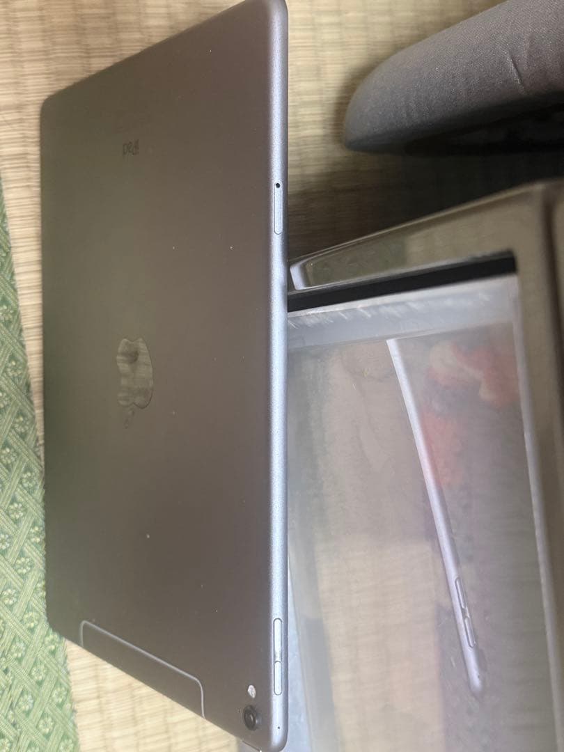 【中古】iPadPro 第1世代 スペースグレー Cellular 32GB