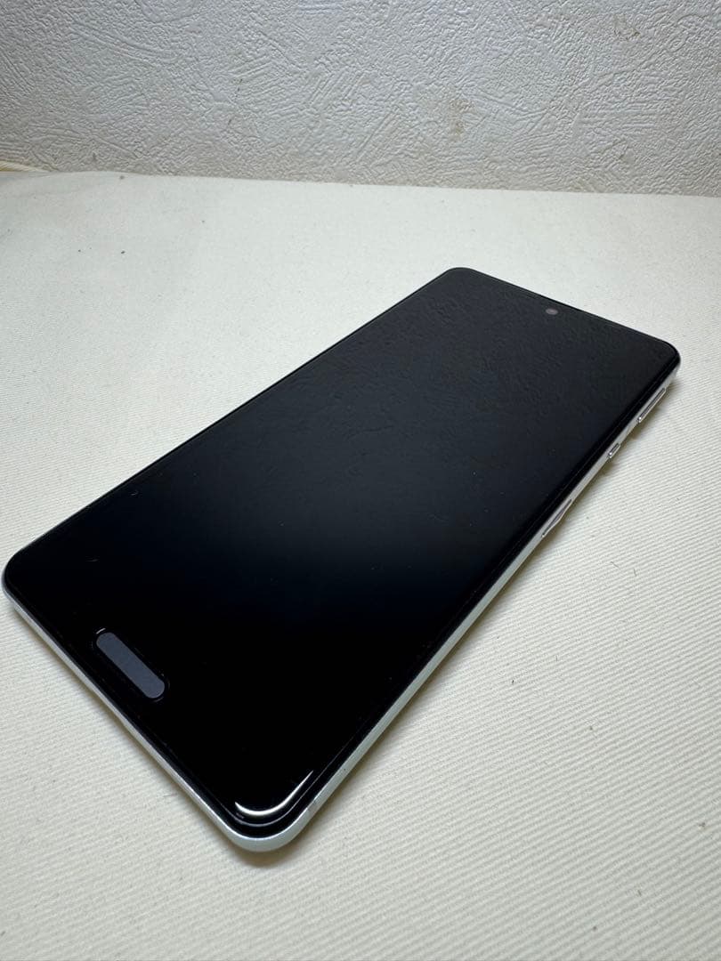 AQUOS SHG03 au シルバー 本体のみ 動作確認済