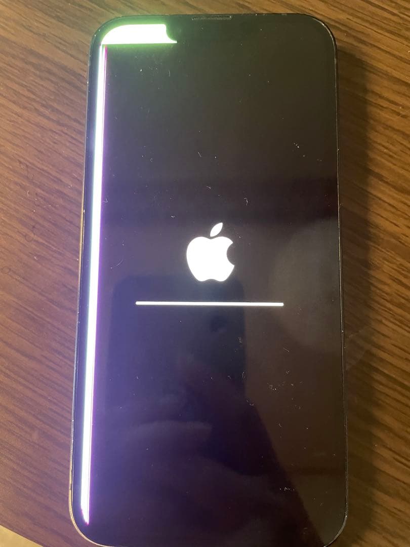 iPhone13Pro 256GBミッドナイト液晶不具合、背面割れあり