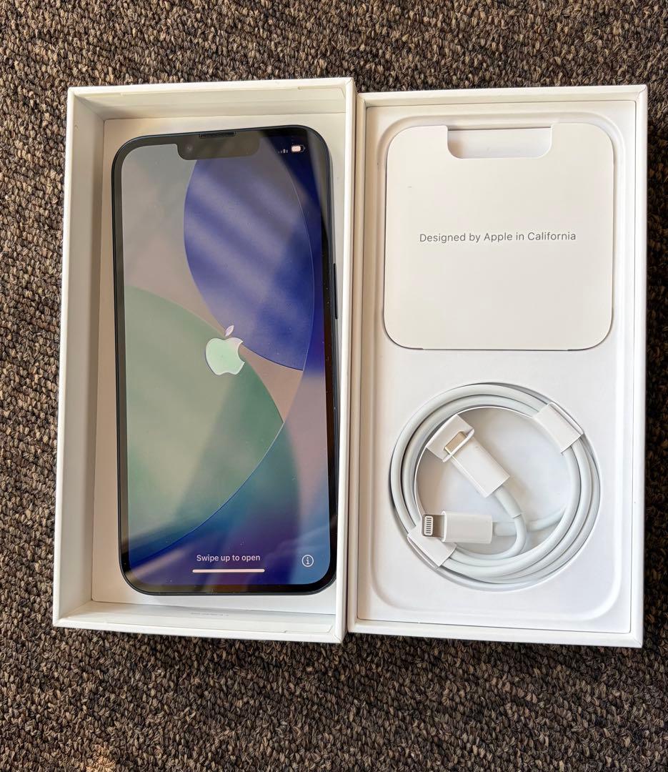 Apple iPhone 13 ミッドナイト SIMフリー バッテリー100%