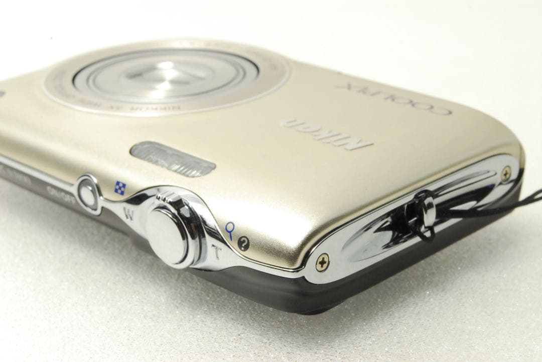 Nikon COOLPIX S3100❤️スマホ転送 動作確認済 シルバー ニコン