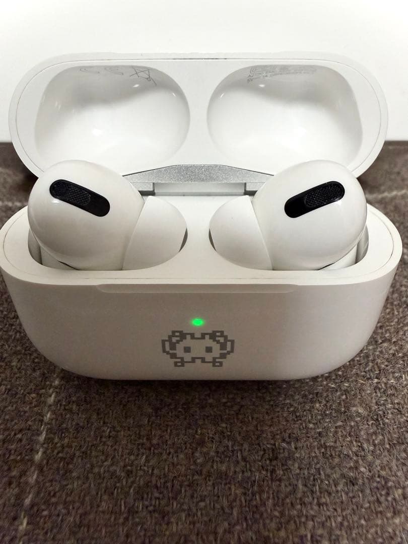 【本体】Apple純正 AirPods Pro一式 イヤーチップ＆ケーブル未使用
