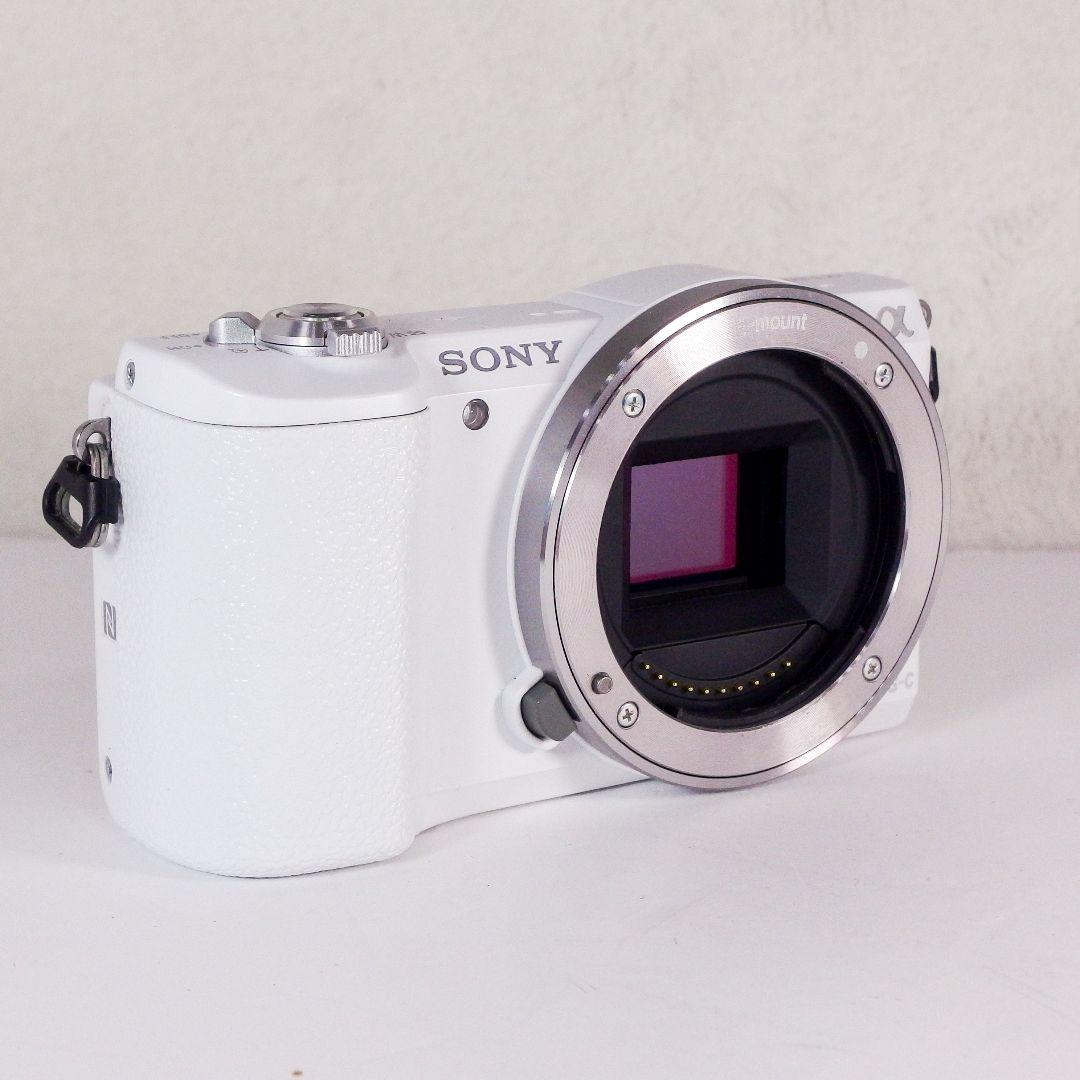 極上完動美品 SONY α5100 ILCE-5100 ホワイト ボディ