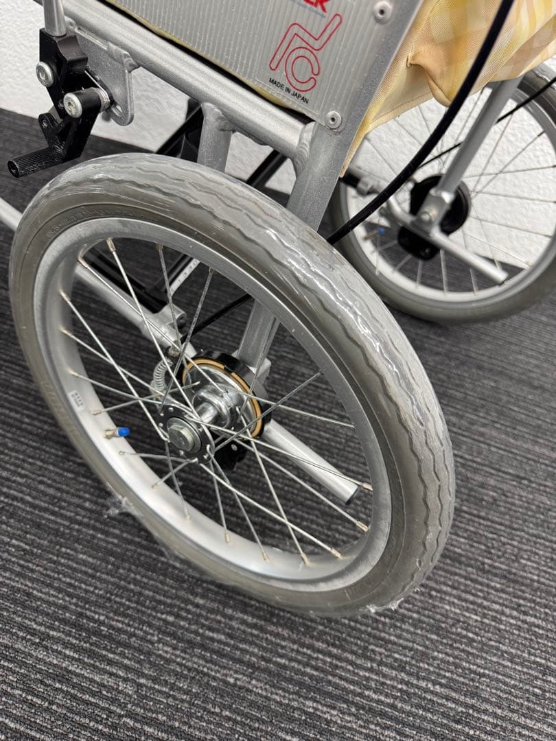 MIKI ミキ　介助用車いす　車椅子　ニック　NKC-1 軽量　介護用品