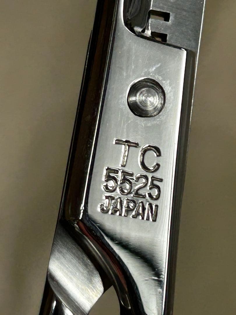 理美容ハサミ BOB スキ鋏TC5525と松幸作 SS はさみ シザー