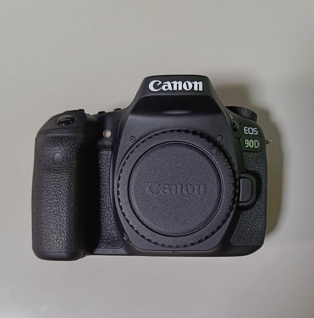 l*s様 【ほぼ新品】Canon EOS 90D ＋ バッテリーグリップ ＋ ブ