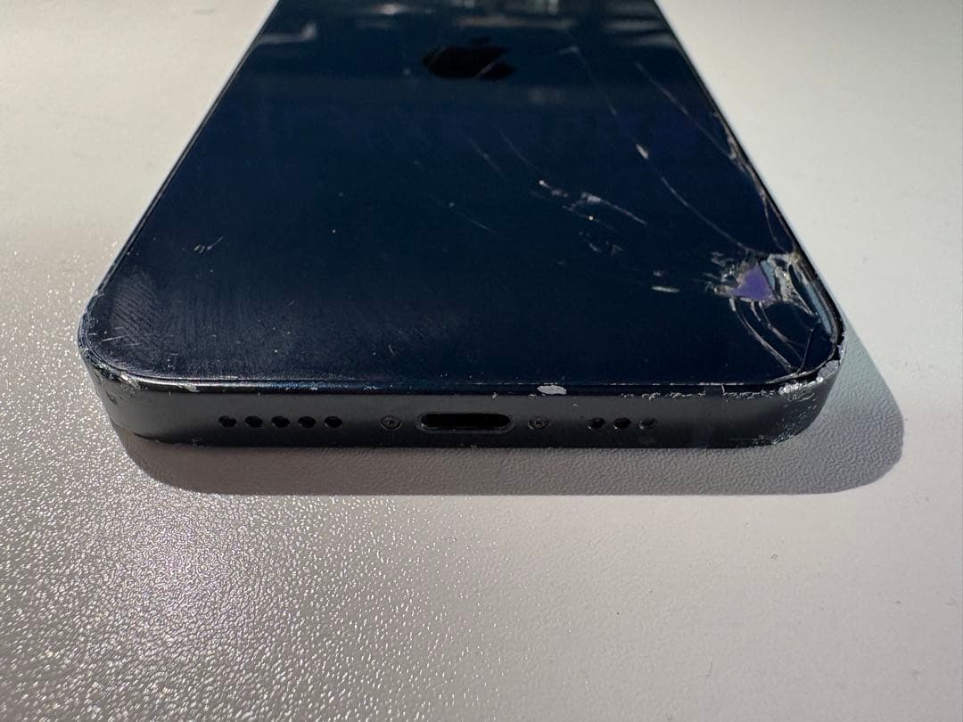 【DNG】iPhone 13 128GB ダークブルー ジャンク電源入らず
