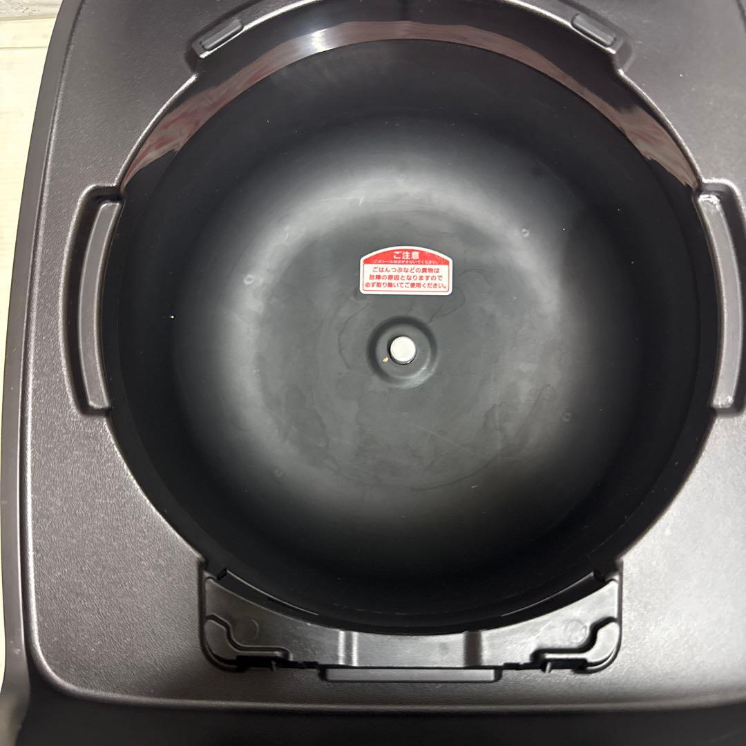 TIGER JPV-C100 タイガー圧力IHジャー炊飯器 5.5合 24年製