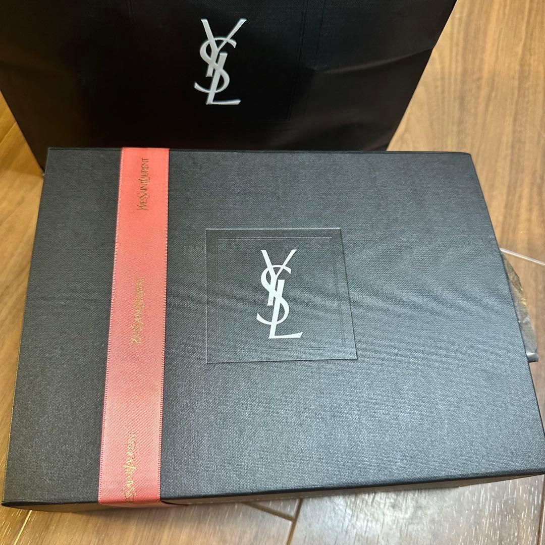 Yves saint Laurent リブレ オーデパルファム 50ml 香水