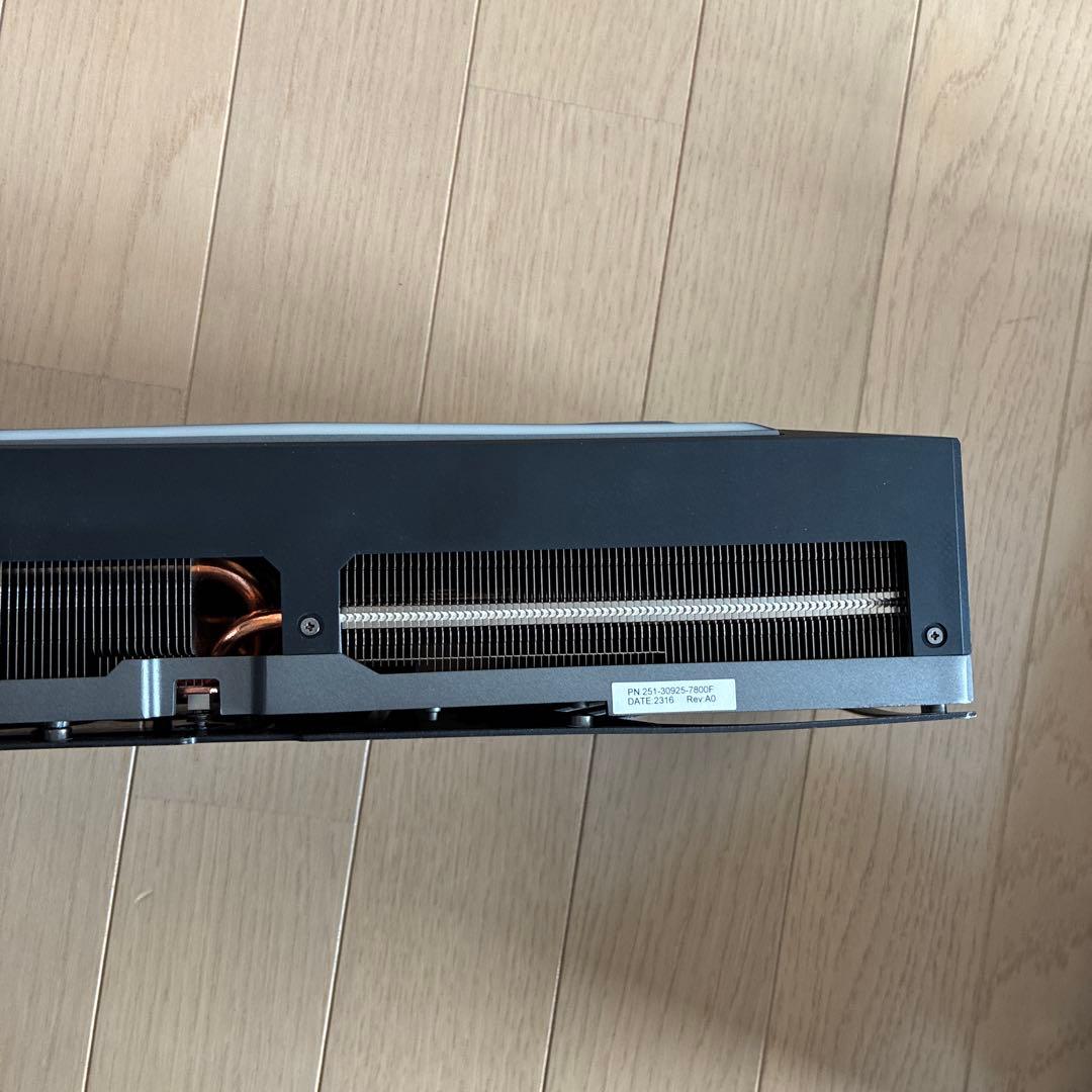 RTX 4090 ヒートシンク　ファン　バックプレート　ブラケット　LED