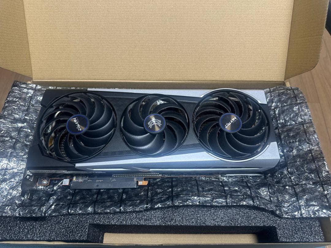 SAPPHIRE Radeon RX6700XT 12GB グラフィックボード