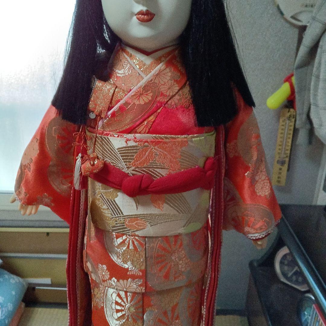 レトロな市松人形です。