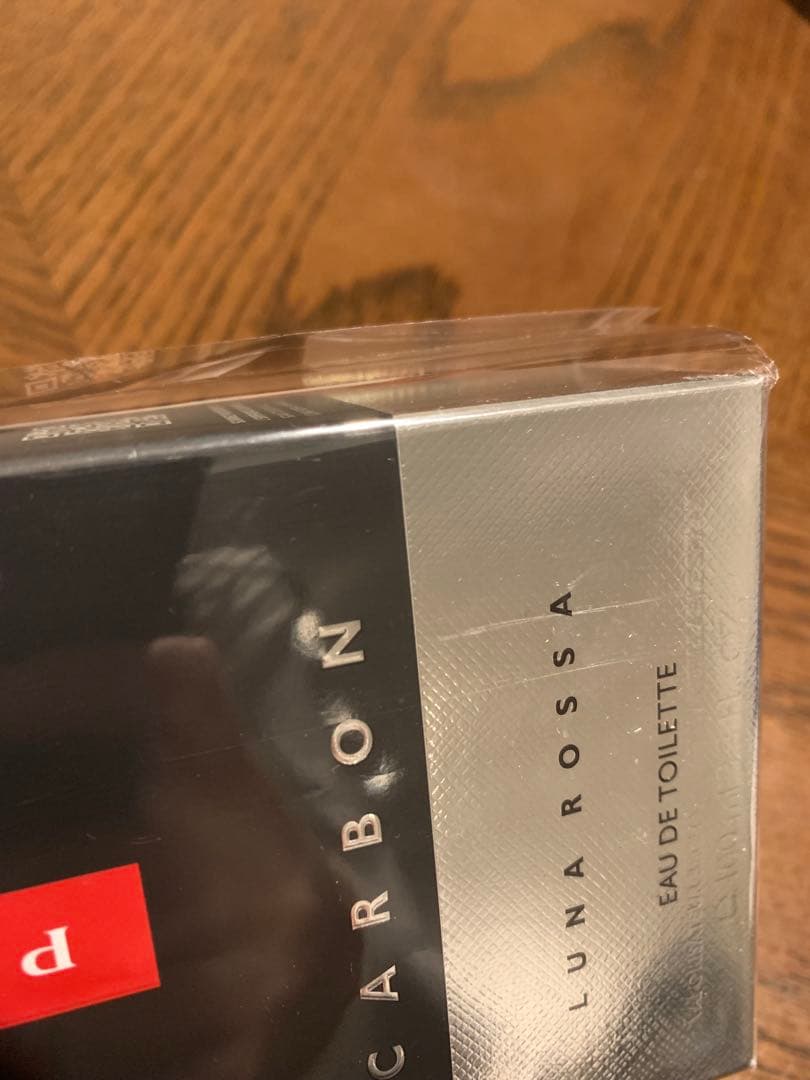 PRADA LUNAROSSA CARBON 香水