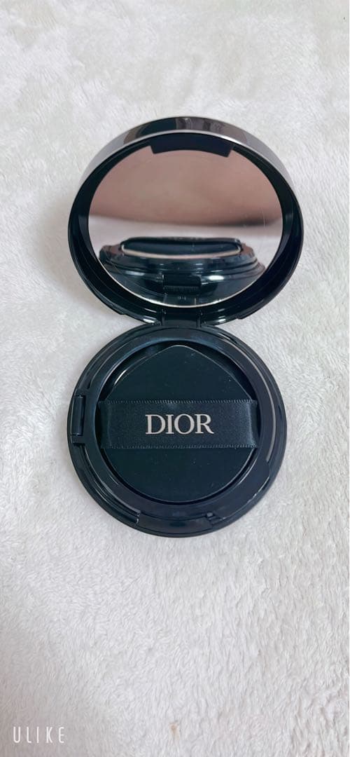 Dior Forever クッションファンデーション 0N