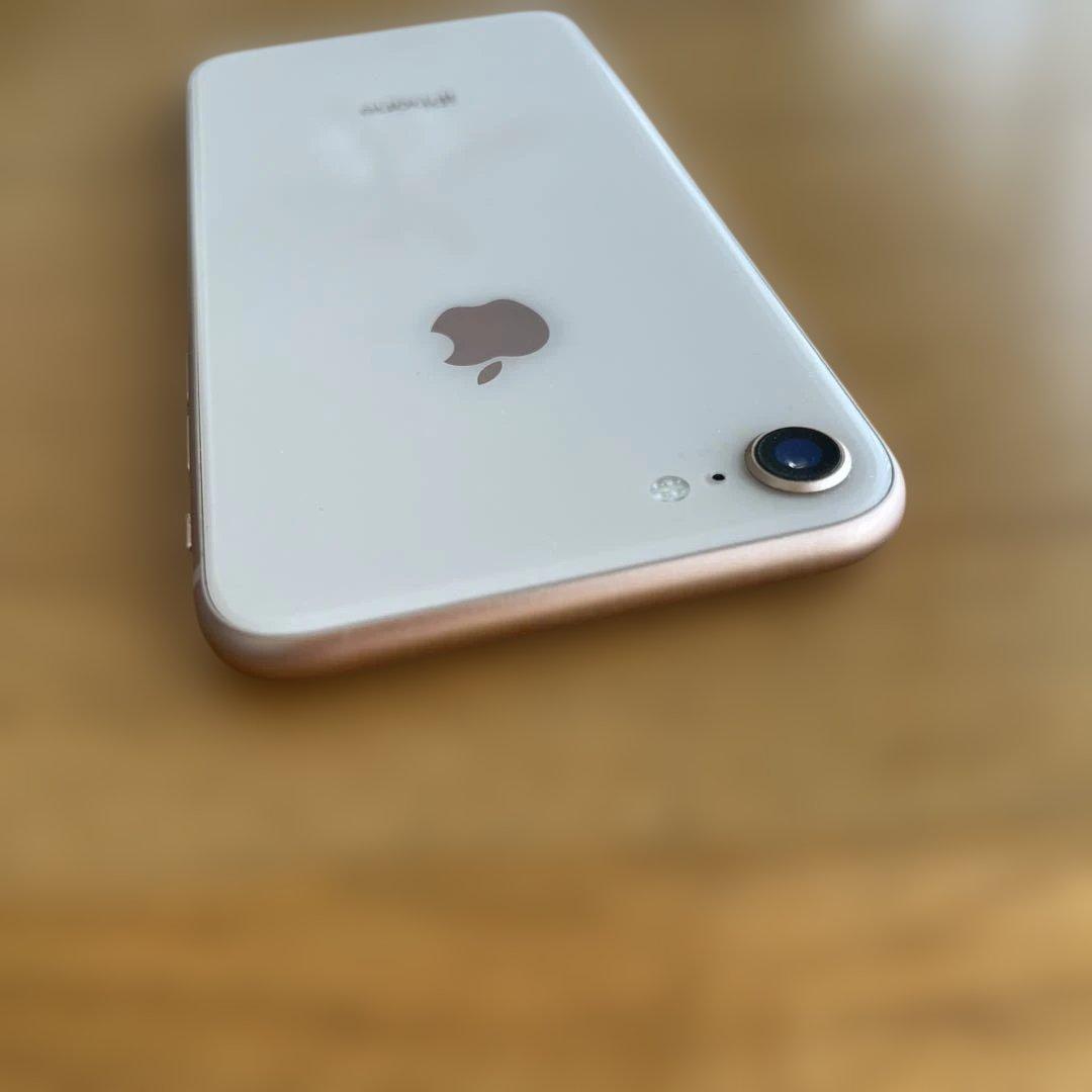 iphone8 simフリー 64GB ゴールド