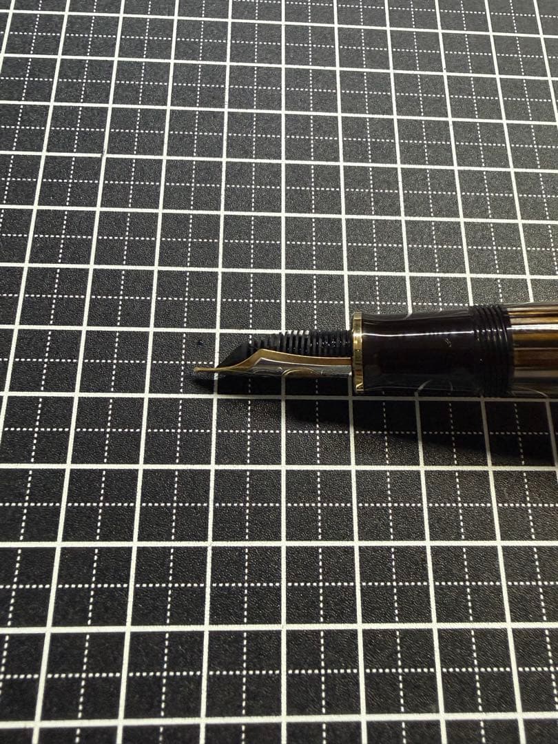 PELIKAN SOUVERAN M800 茶縞　万年筆　字幅F