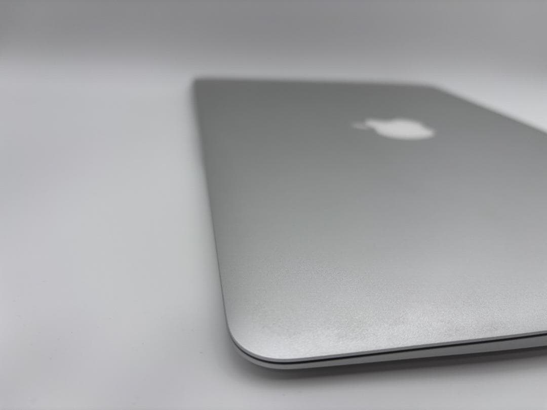 【美品】 MacBook Air 13-inch Early 2014