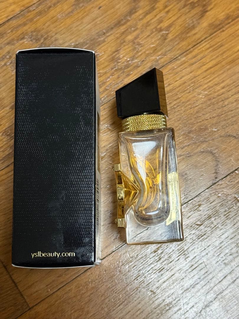 YSL リブレオーでパルファム　30ml 値下げ可