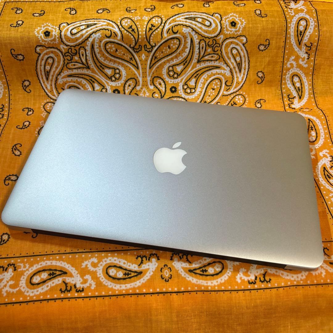 macbook air 11インチ Mid2012