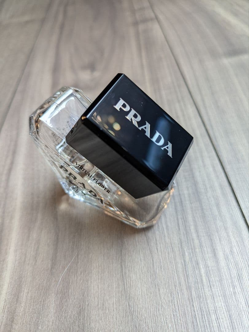 PRADA　香水　 PARADOXE VIRTUAL FLOWER　30ml