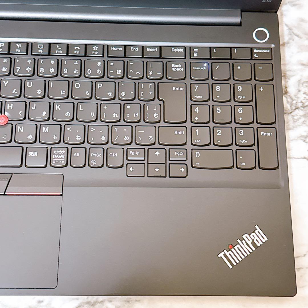 美品✨すぐ使えるノートパソコン 11世代i5＆SSD/メモリ8GB✨カメラ