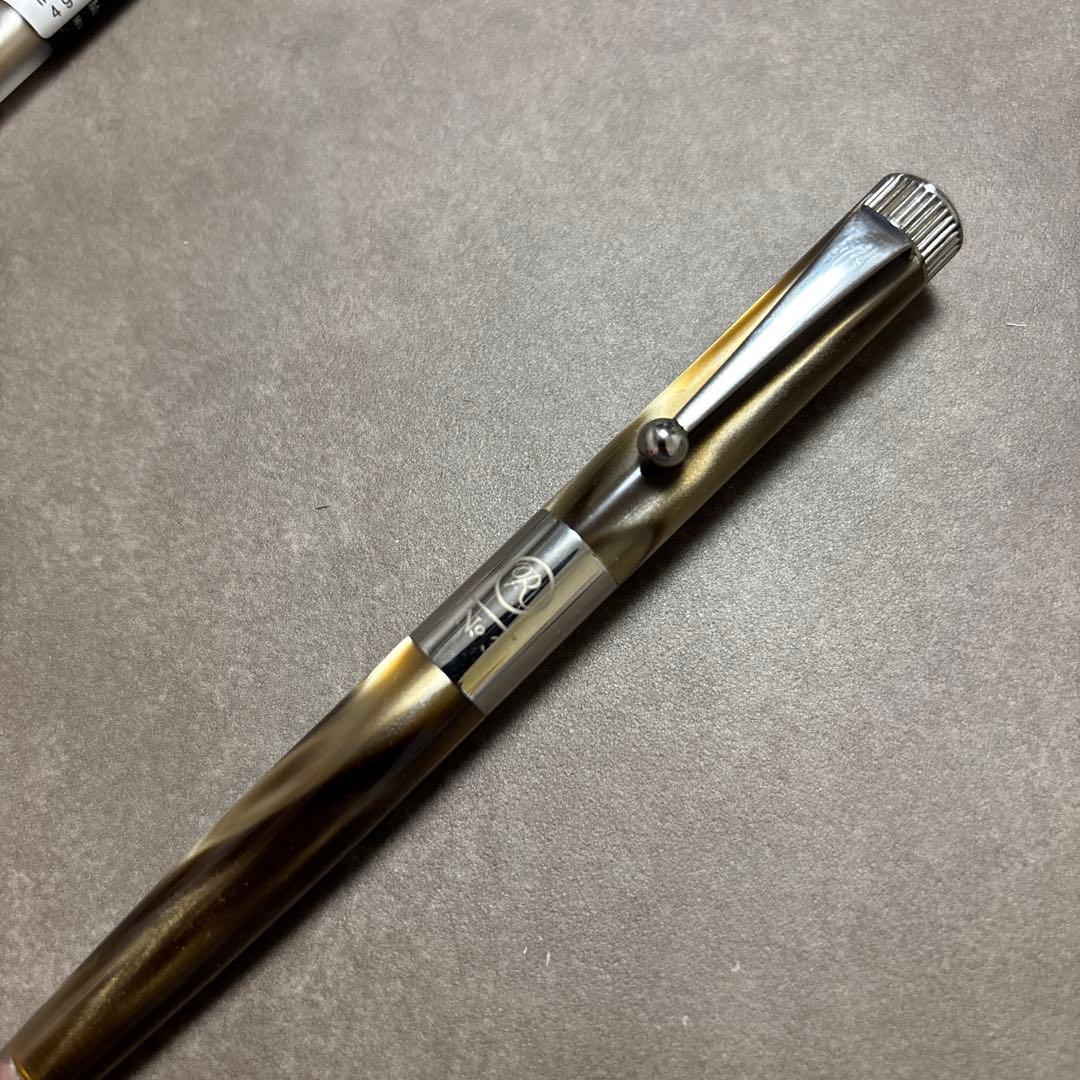 ＲＯＭＥＯ　Ｎｏ．３ボールペン　細軸