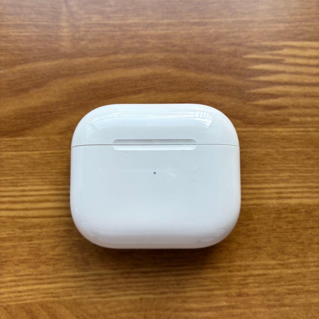 【ほぼ未使用】Apple airpods3 本体一式　Lightning充電