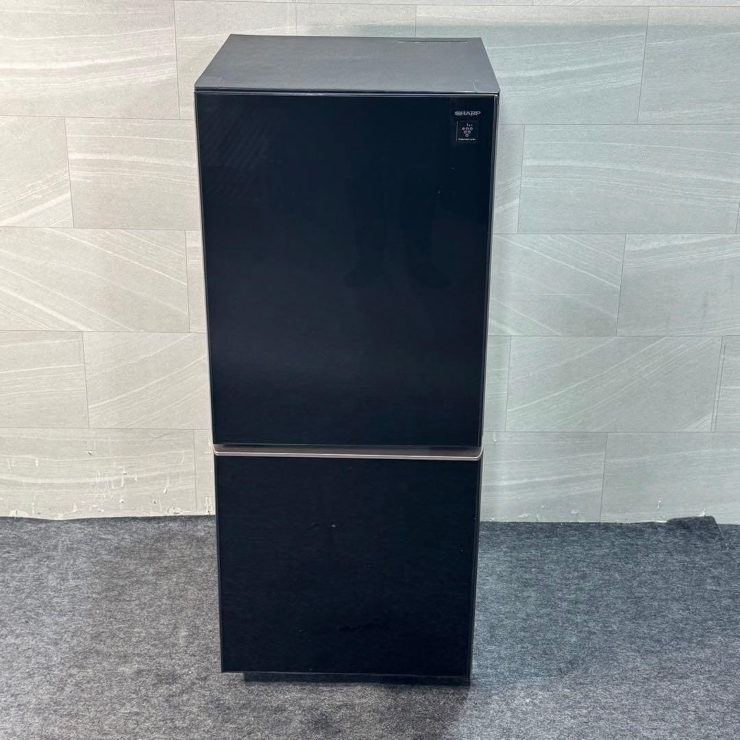 SHARP 冷蔵庫 137L スタイリッシュ 単身用 格安 お得 d3682